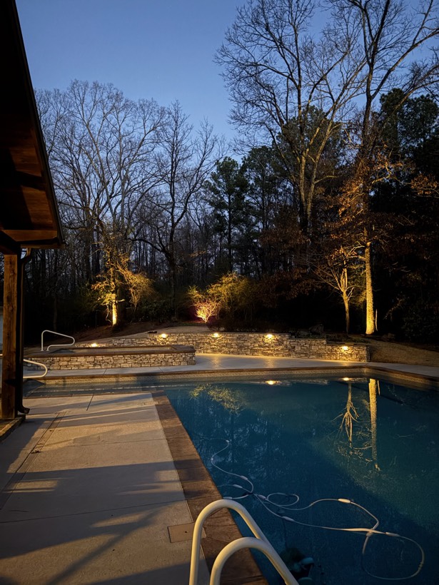 Outdoor Living & Backyard